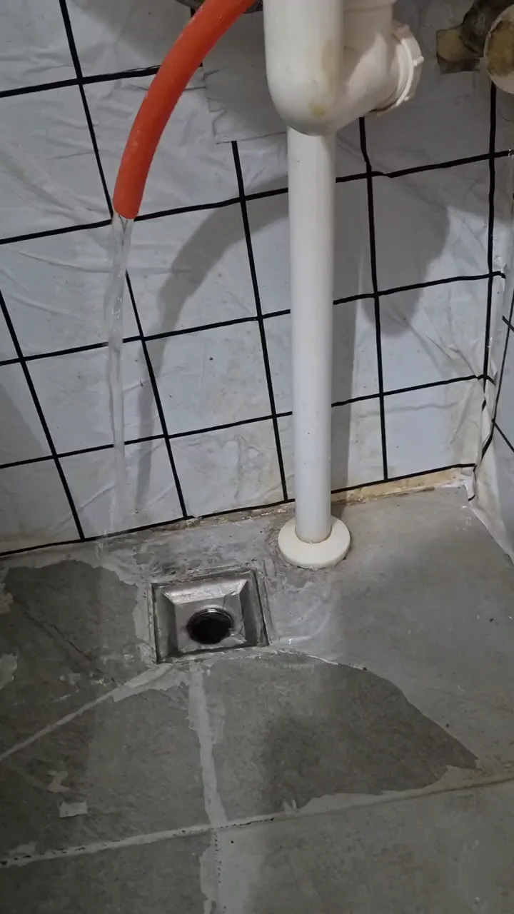 北區浴室地板排水管疏通實際施工照片